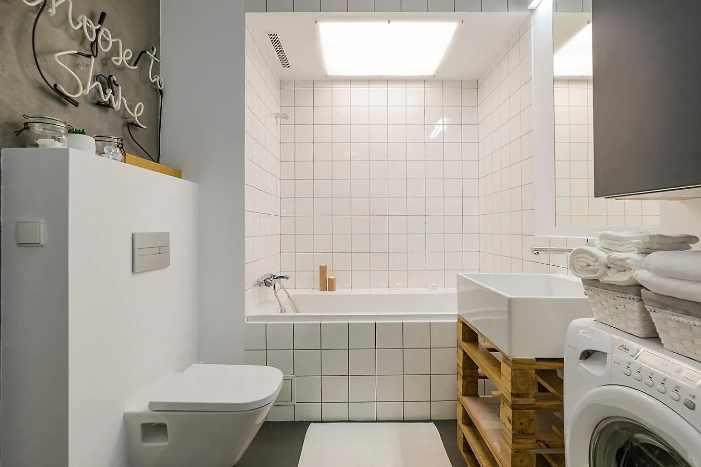 Lanciego - Przytulny Apartament Z Osobna Sypialna, Balkon, Wi-Fi, Natolin, Ursynow Warsaw 0*,